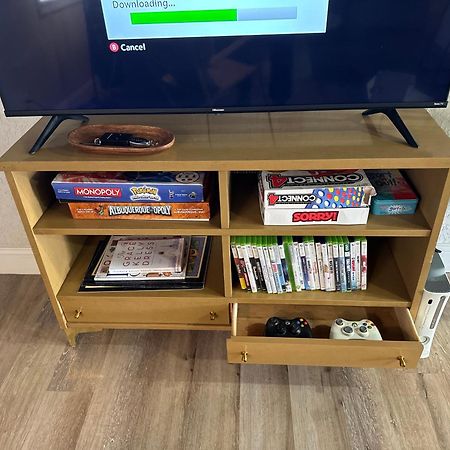 Casa Charleston-3Br-2Bath-Hot Tub-Pet Friendly-No Pet Fees! Βίλα Αλμπουκέρκι Εξωτερικό φωτογραφία