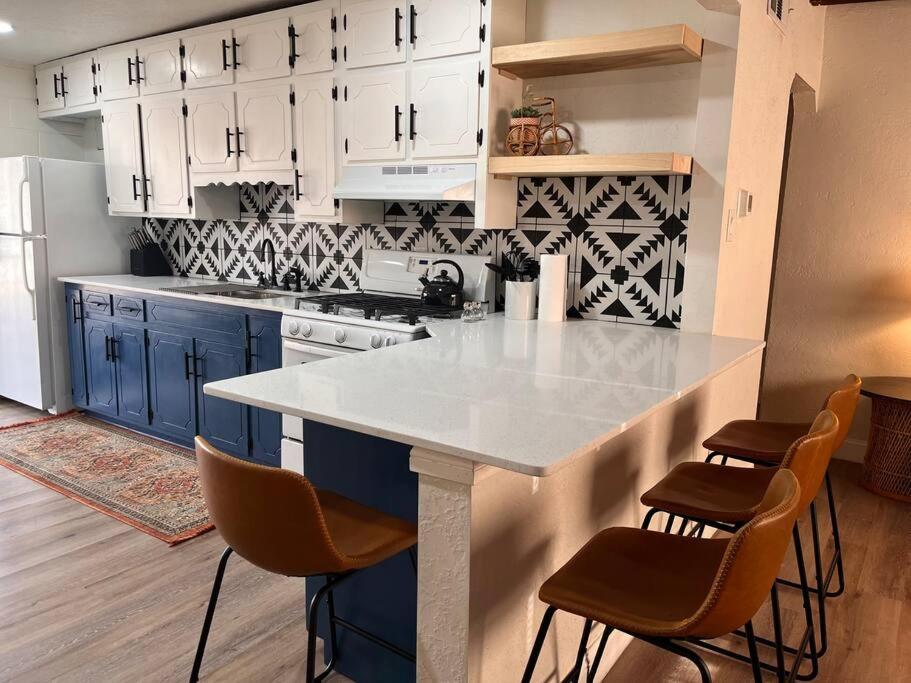 Casa Charleston-3Br-2Bath-Hot Tub-Pet Friendly-No Pet Fees! Βίλα Αλμπουκέρκι Εξωτερικό φωτογραφία